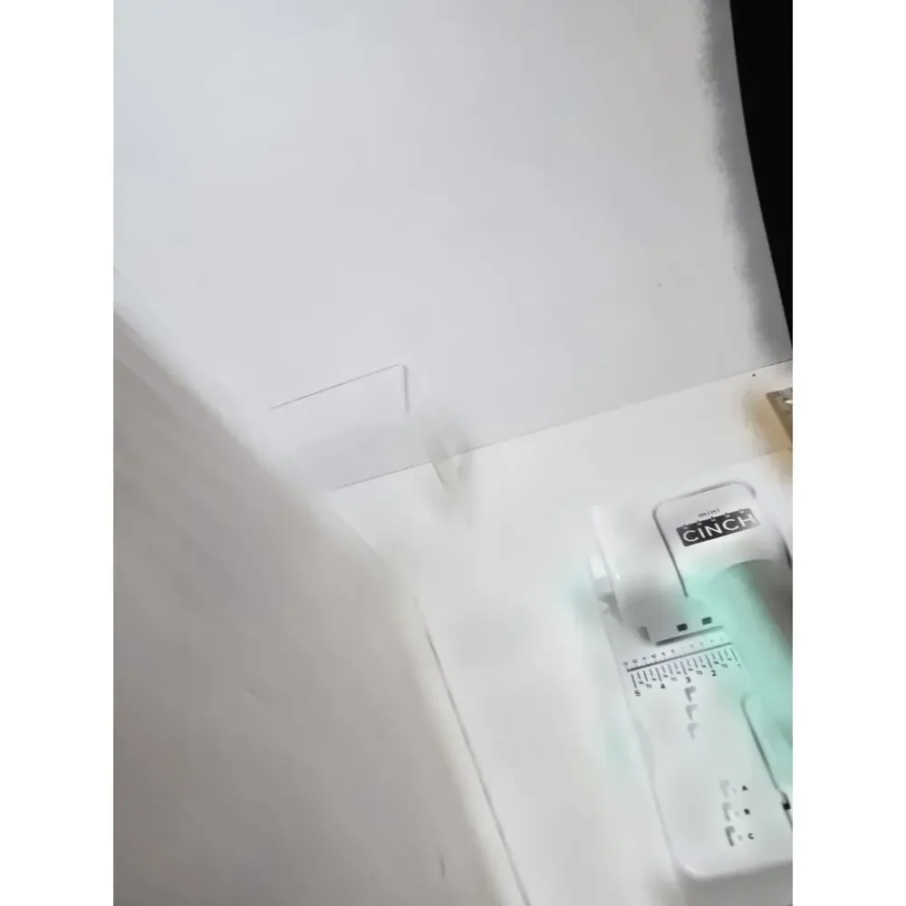 Mini Cinch Book Binding Tool- by We R memory Keepers with Extra - Picture 3 of 5